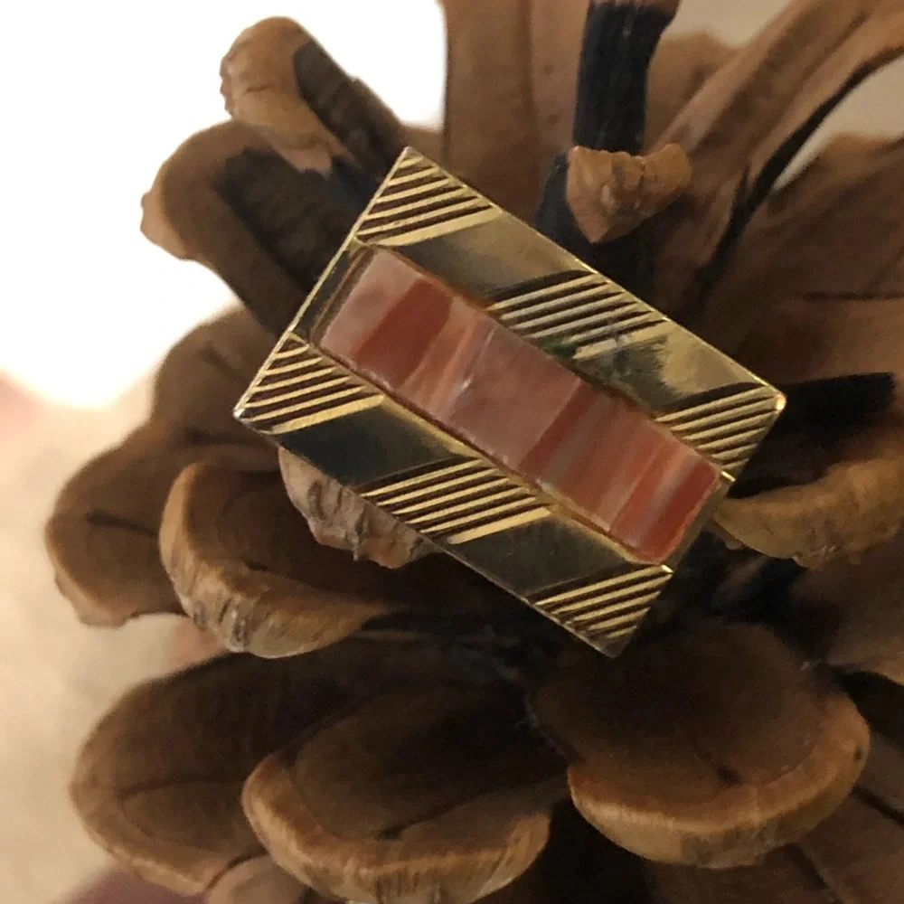 Vintage men’s gold plated marble accent cuff links